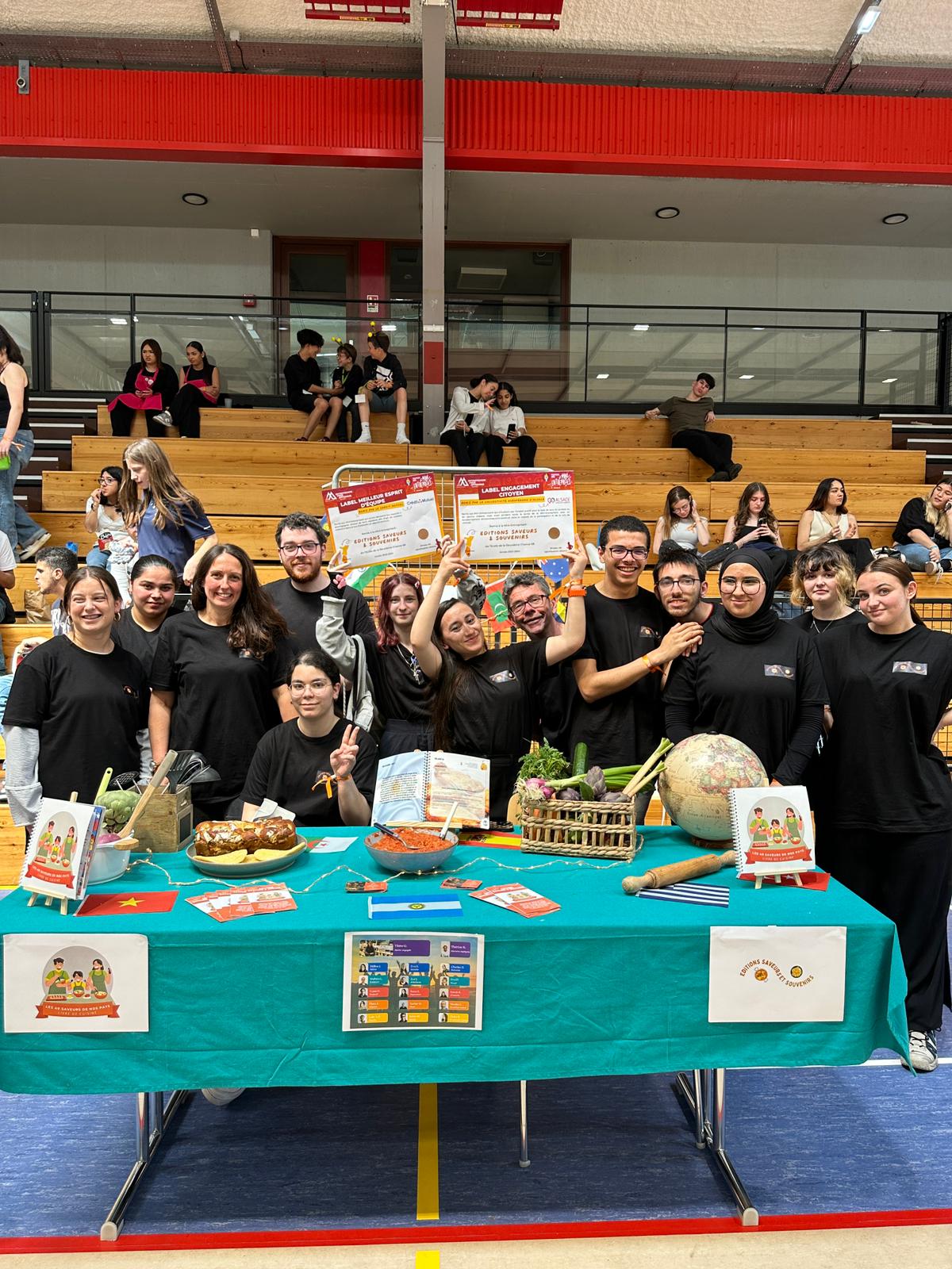 Fiers de nos Mini-Entrepreneurs : Une double récompense pour « Editions Saveurs et Souvenirs »